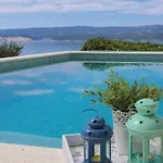 Semesterbostad House Sanda - Oasis Of Peace *